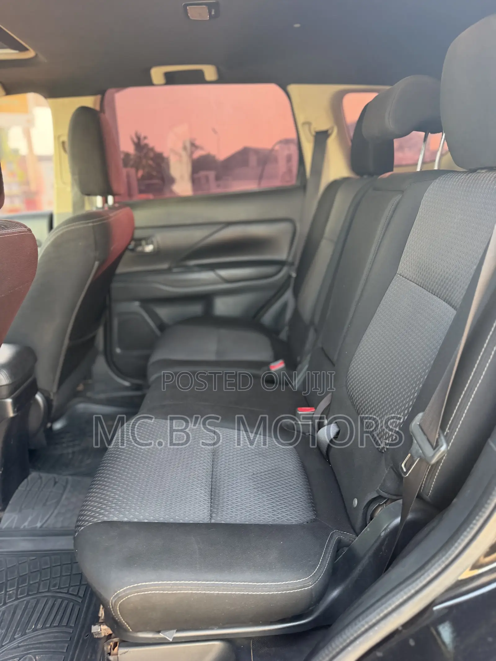 Mitsubishi Outlander 2016 Black