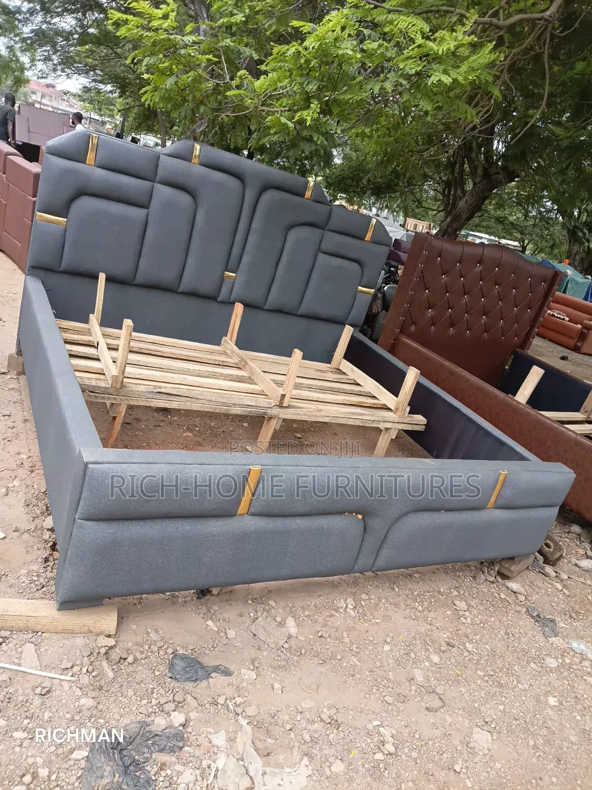 Rich-Home Furnitures