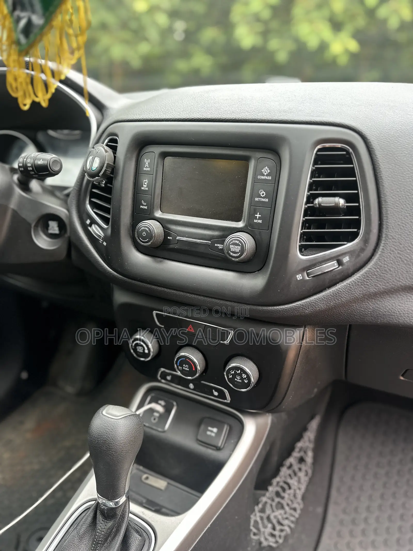 Jeep Compass 2018 White