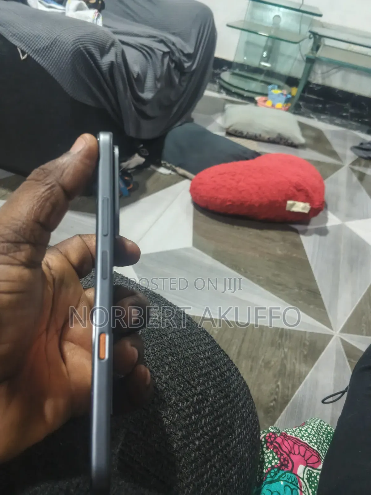 New Mobile Phone 128 GB Gray
