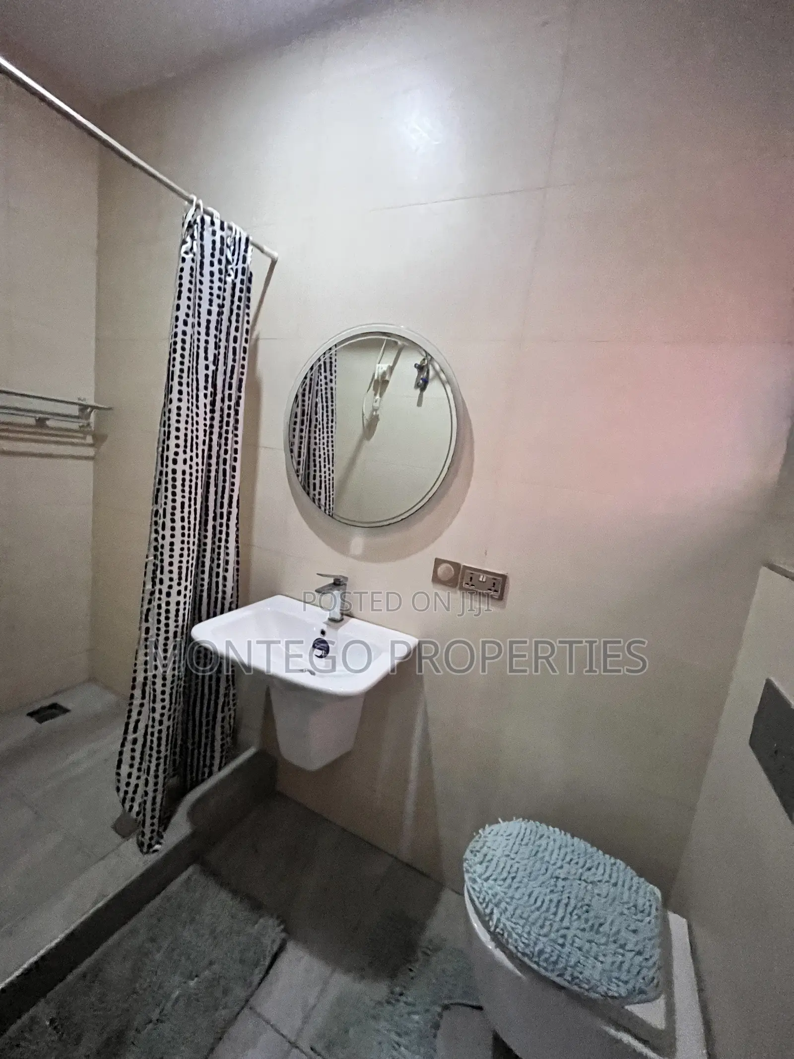 Furnished 4bdrm House in Cantonment, Cantonments for rent
