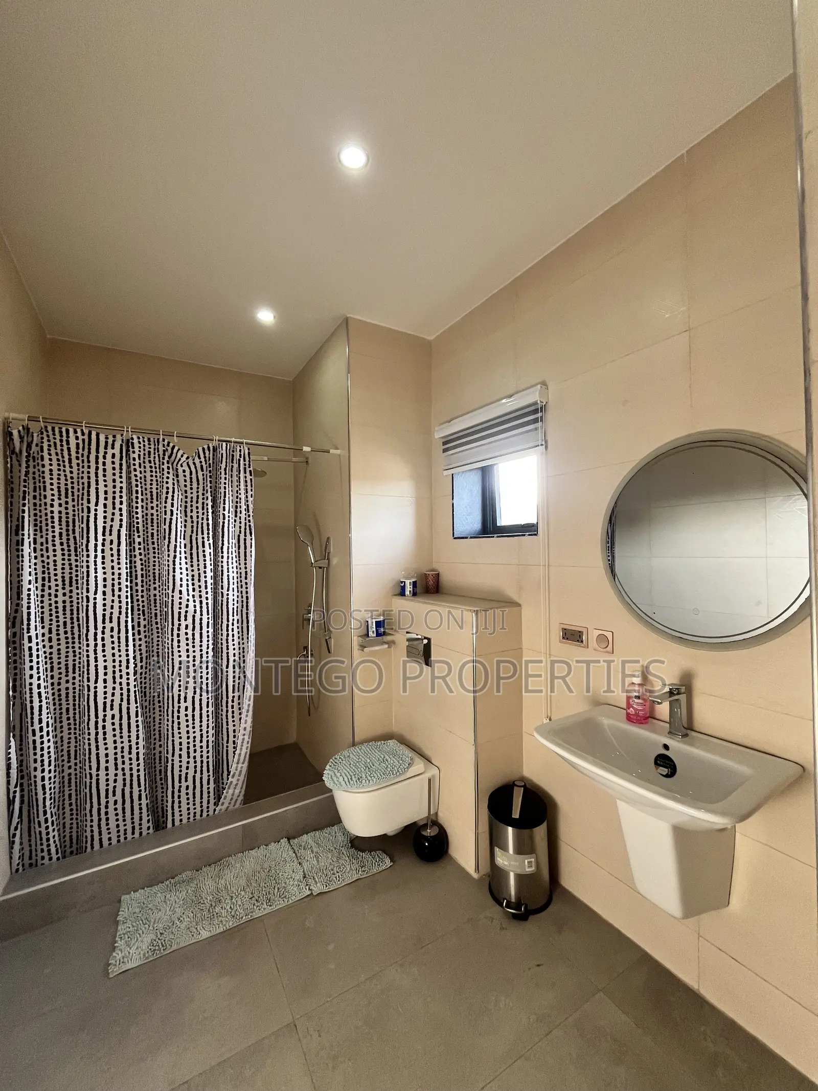 Furnished 4bdrm House in Cantonment, Cantonments for rent