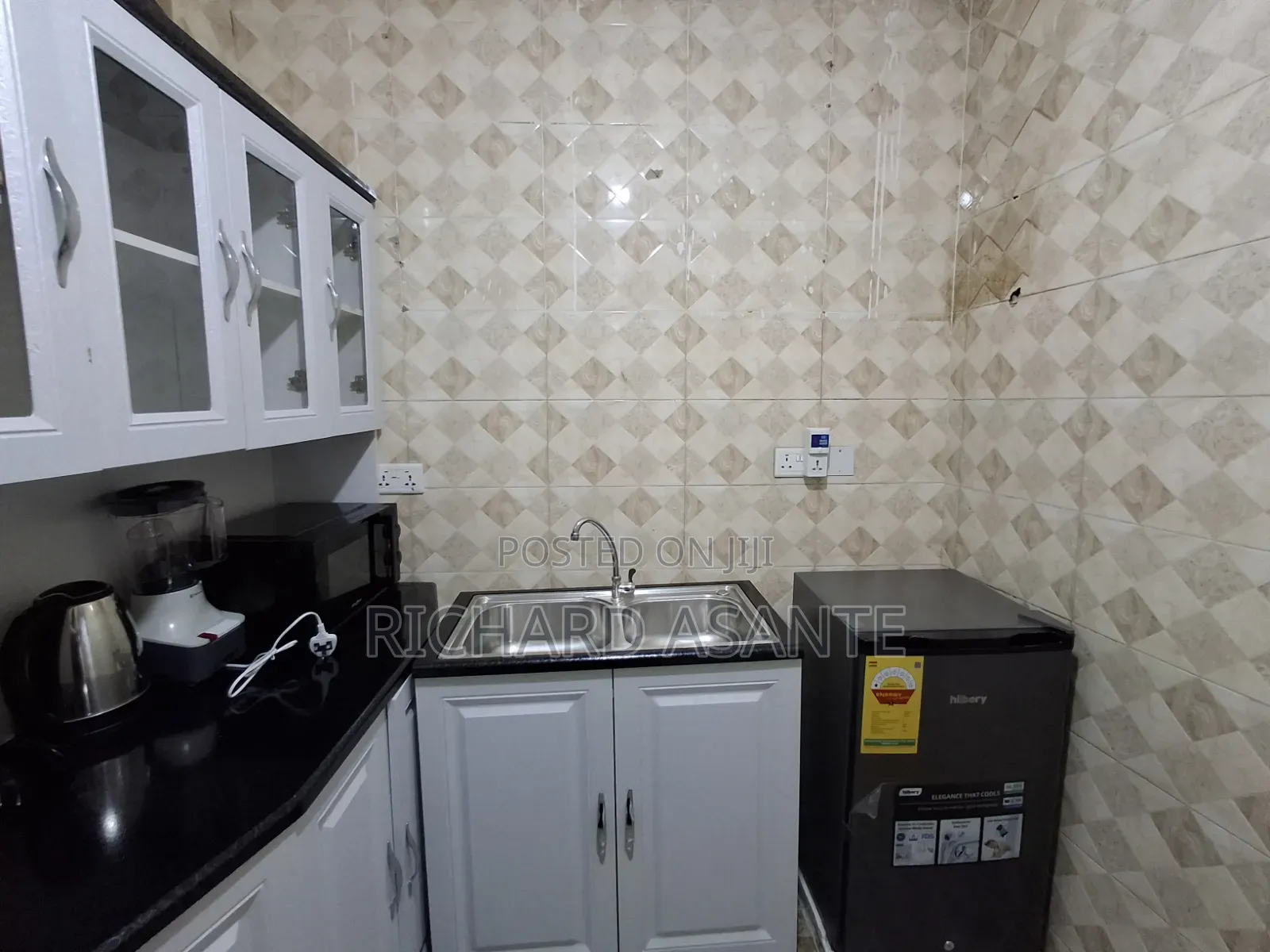 1 Bedroom Complete Apartment Near Borteyman Stadium Trasacco