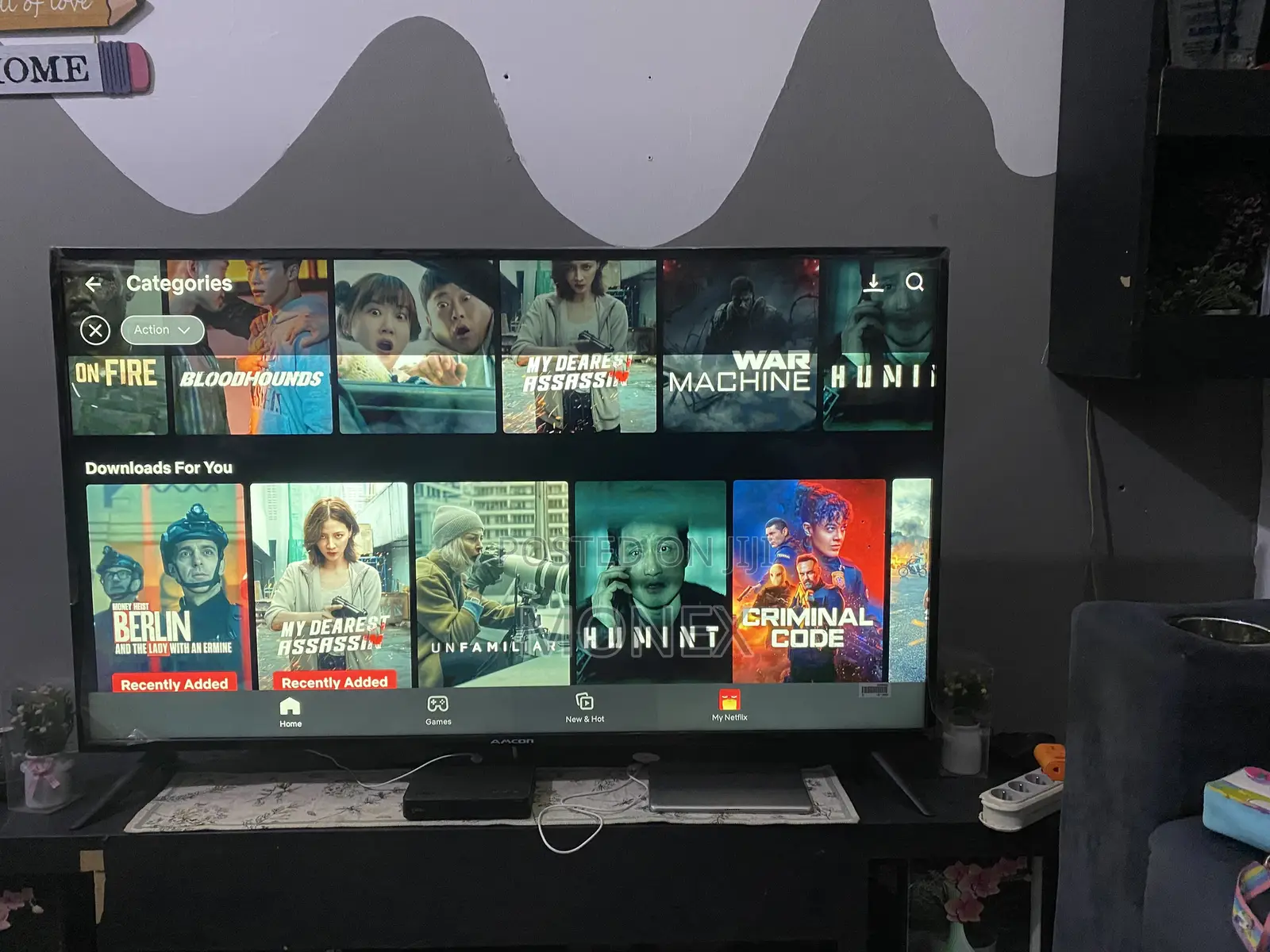 Amcon Tv 55 Inch