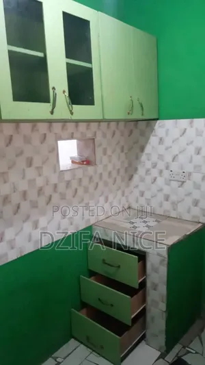 1bdrm Apartment in Rhonelcomforthome, Police Station for rent