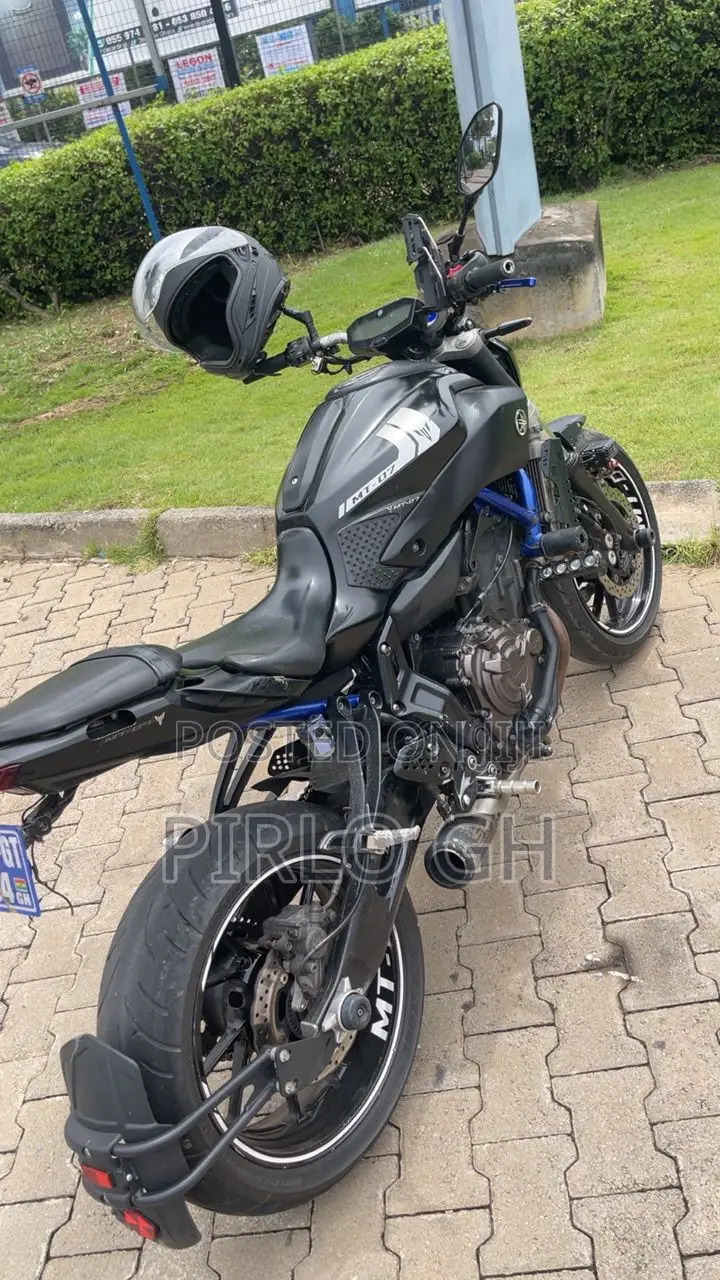 Yamaha Gear 2018 Black