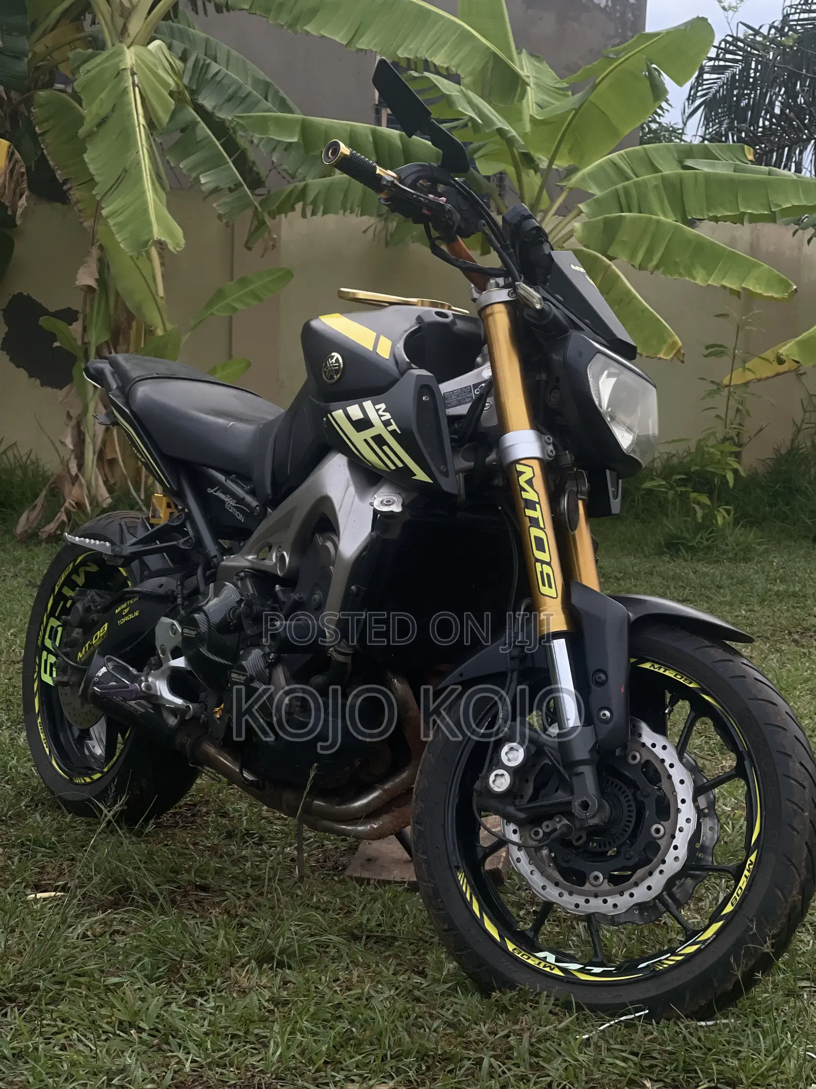 Yamaha 2018 Black