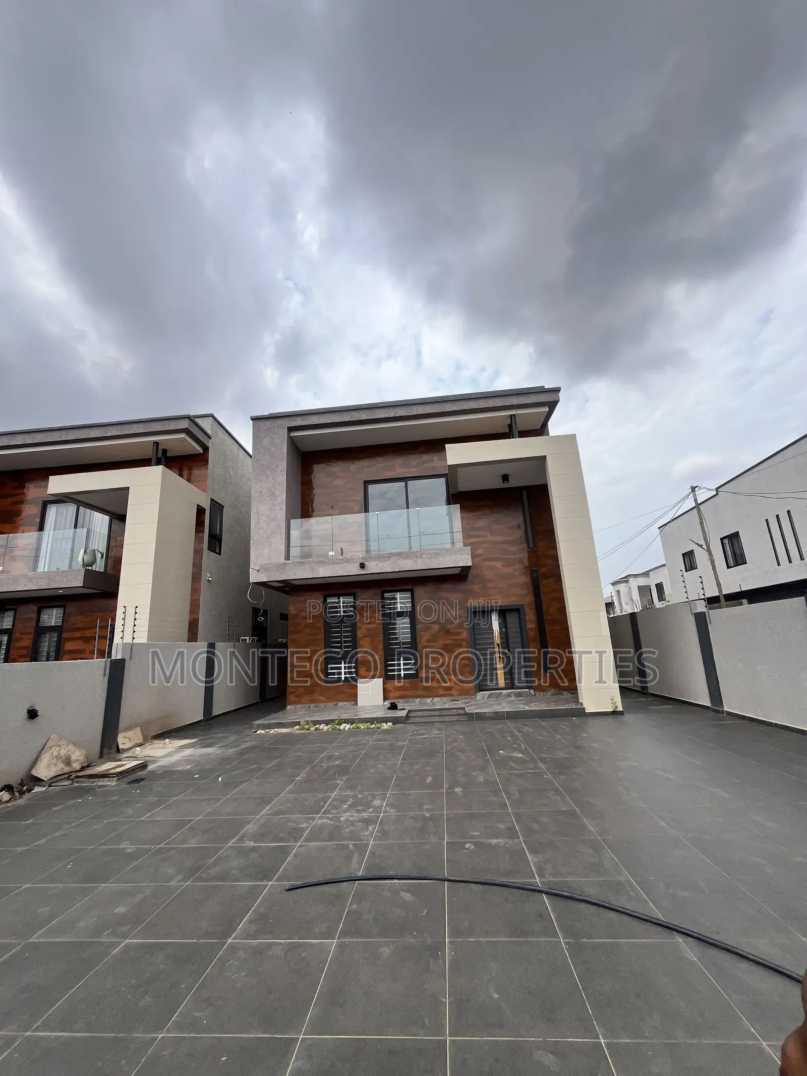 4bdrm House in East Legon, Adjiriganor for rent