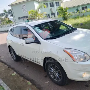 Nissan Rogue 2014 White