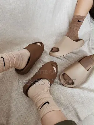 Yeezy Slides