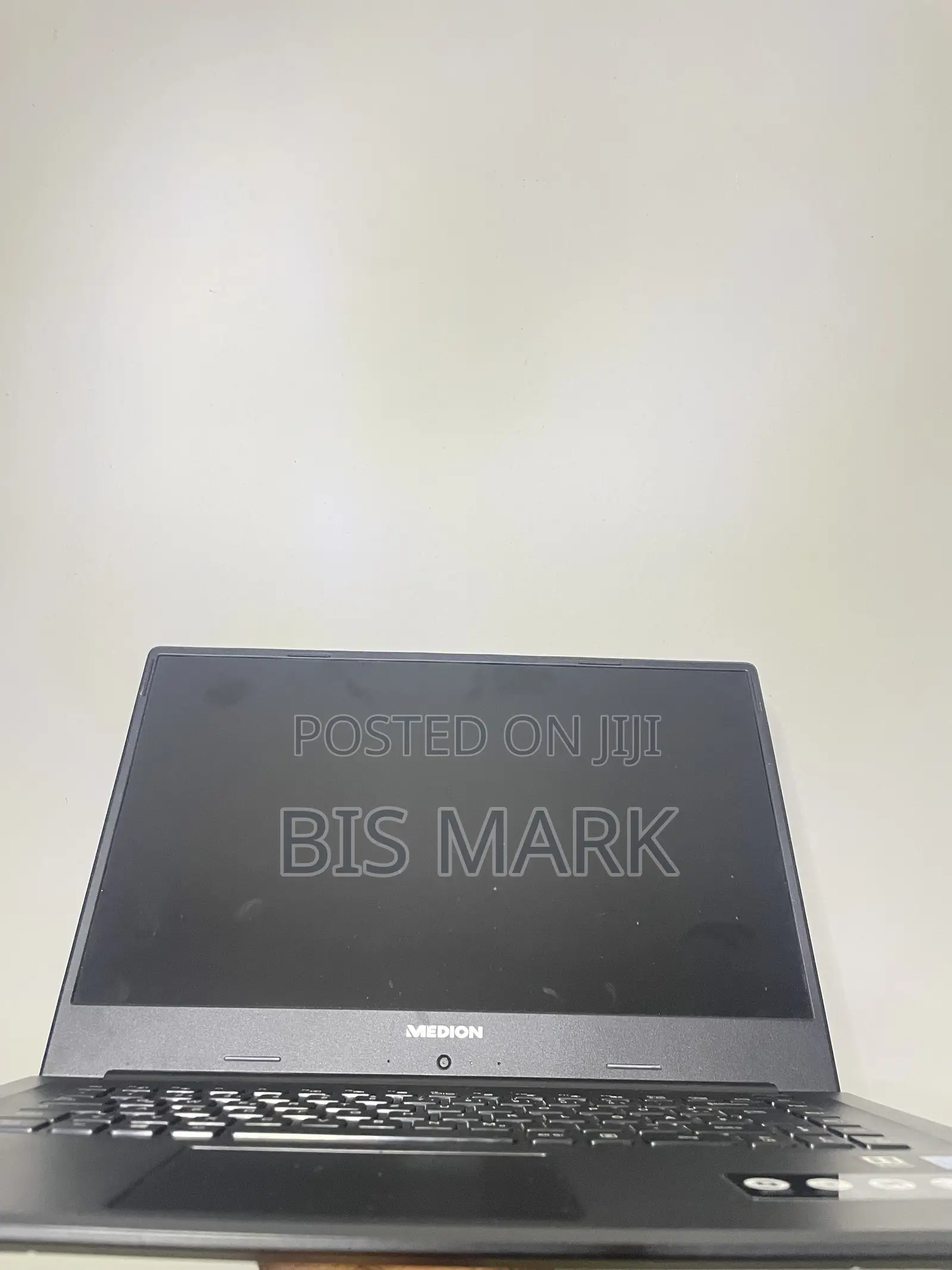 New Laptop Medion 8GB Intel Pentium HDD 1T