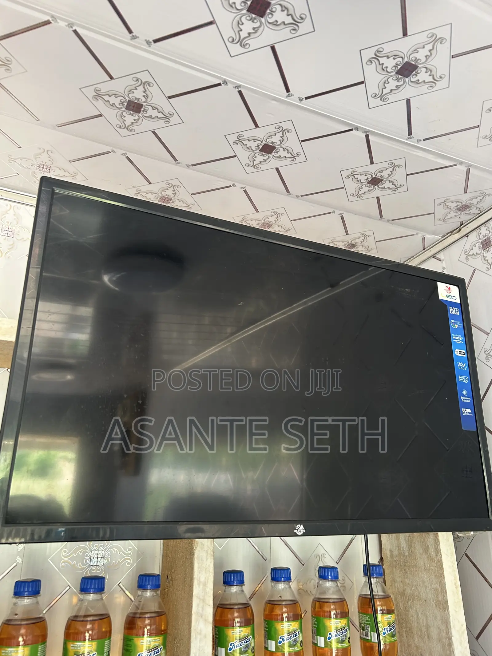 32inch Digital / Settlite Skyvest Tv With Faint Lines Factory Lines