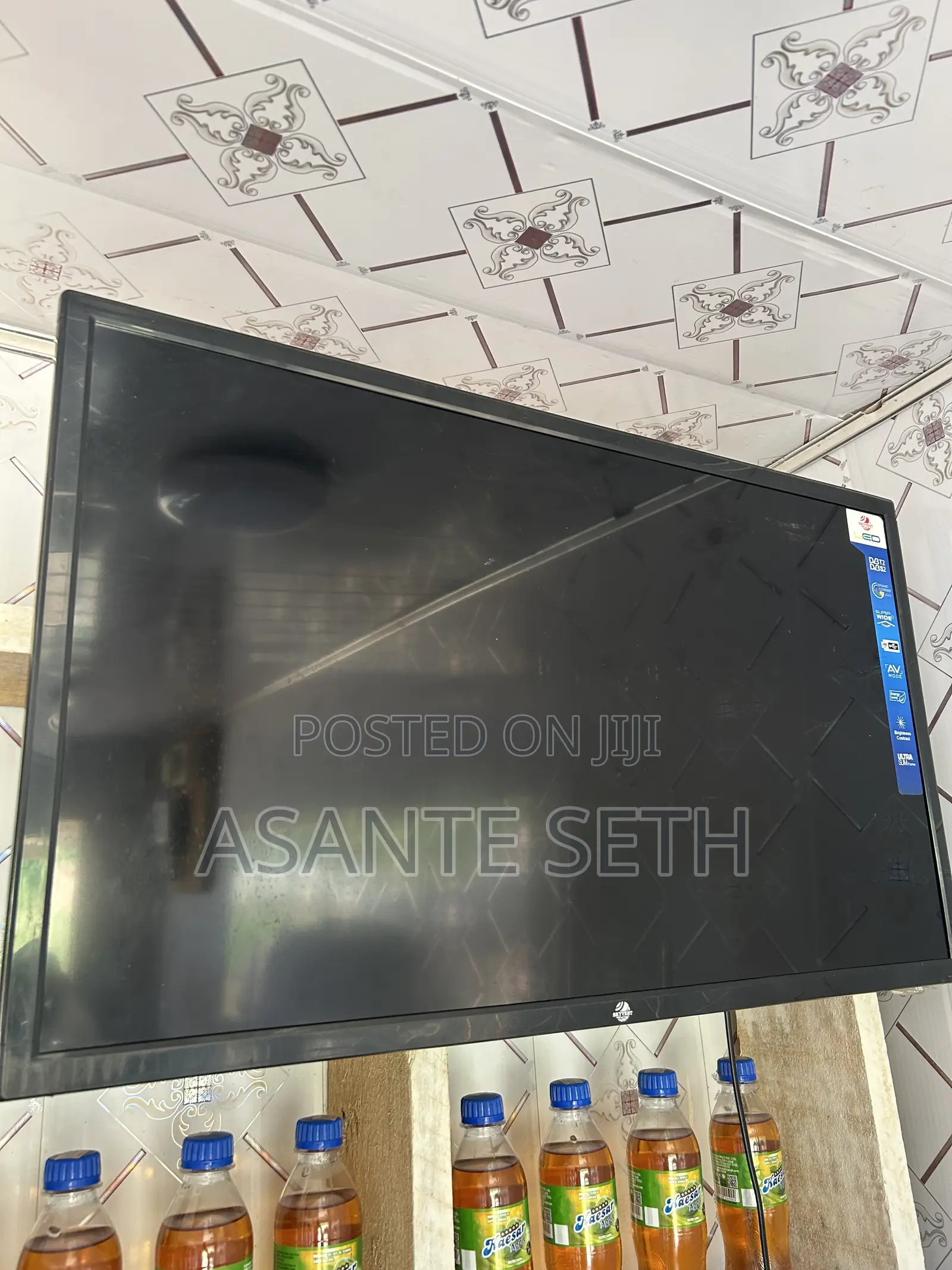 32inch Digital / Settlite Skyvest Tv With Faint Lines Factory Lines