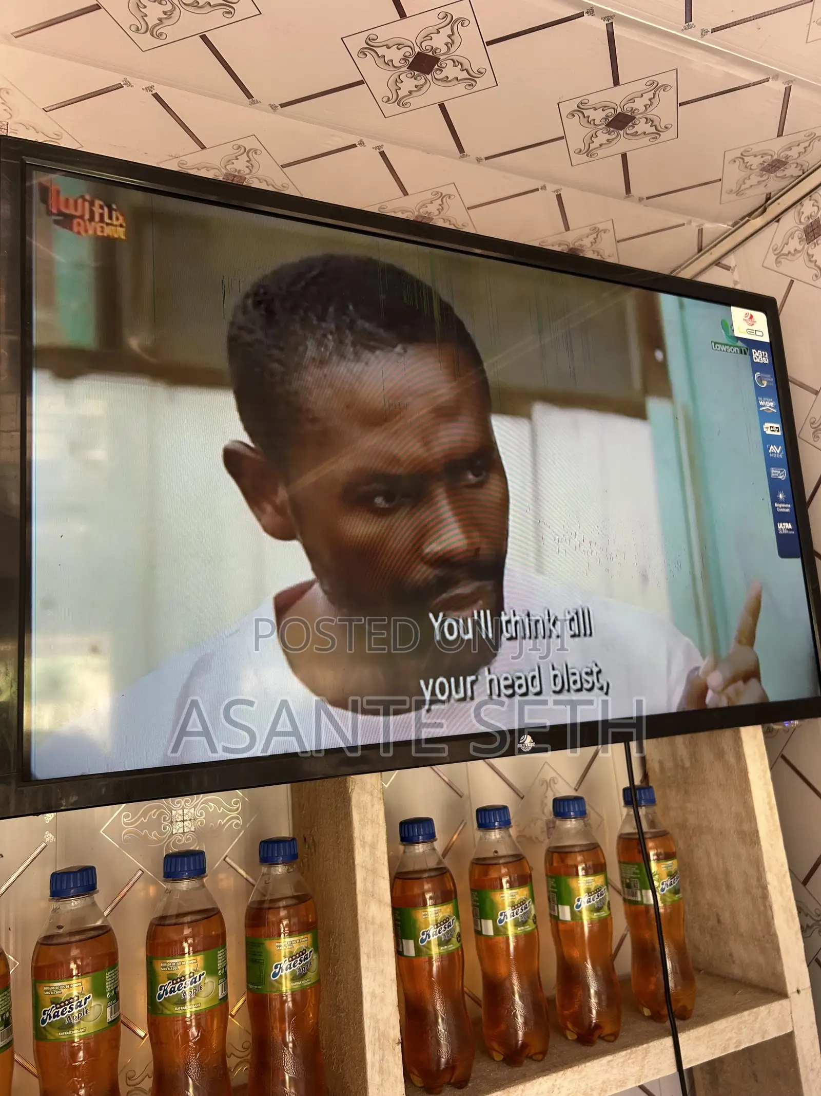 32inch Digital / Settlite Skyvest Tv With Faint Lines Factory Lines