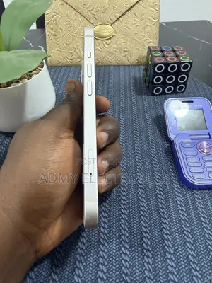 Apple iPhone 13 128 GB Pink