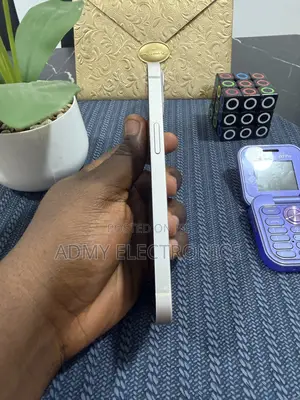 Apple iPhone 13 128 GB Pink