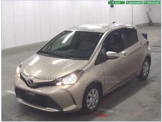 Toyota Vitz 1.3 FWD 5dr 2014 Gold