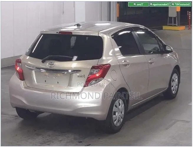 Toyota Vitz 1.3 FWD 5dr 2014 Gold