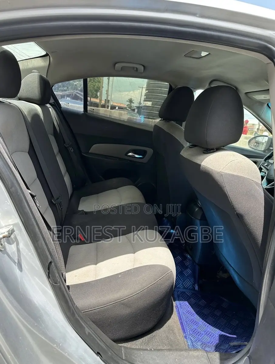 Chevrolet Cruze 2015 Silver