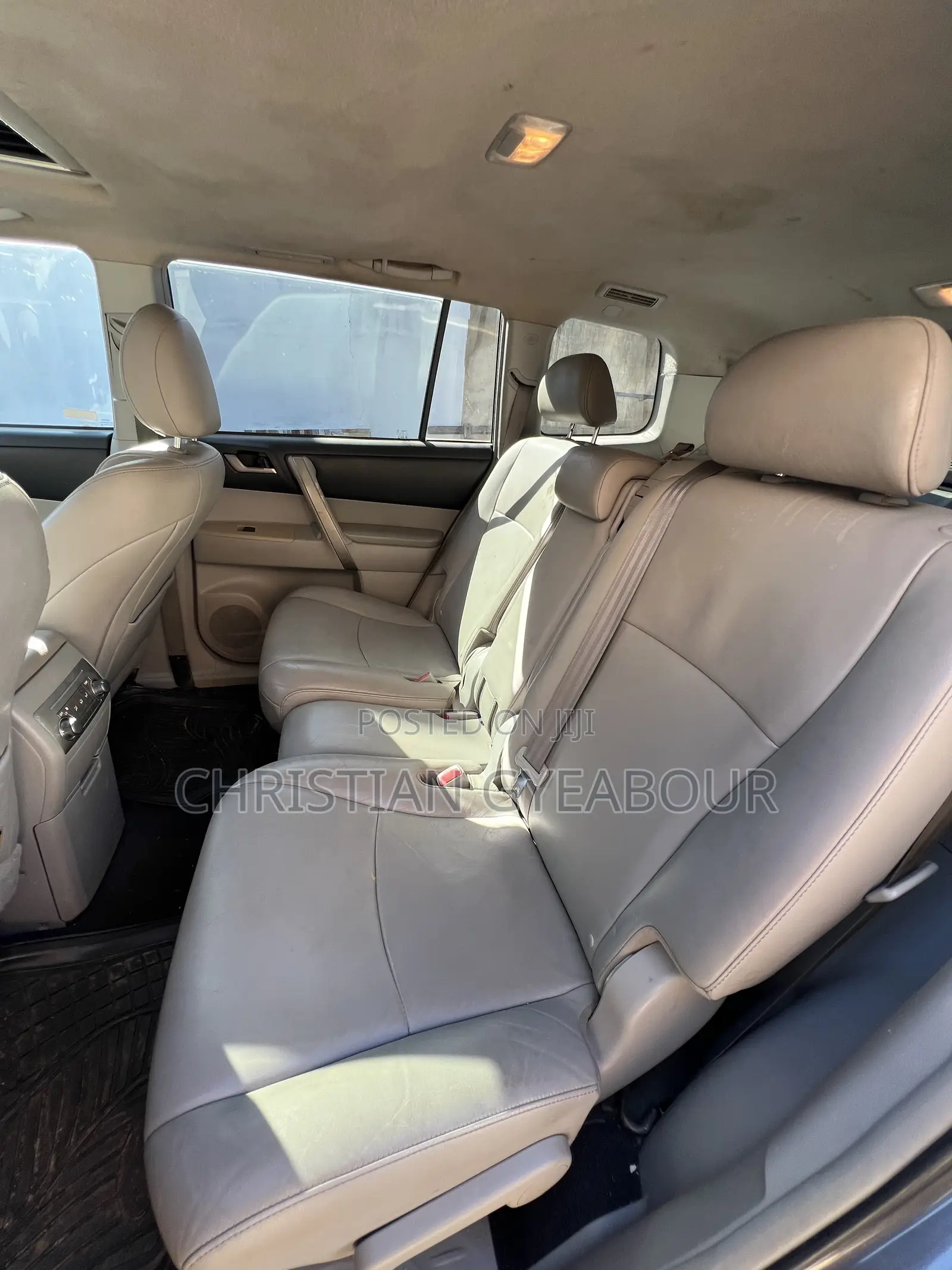 Toyota Highlander 3.5L 4WD 2013 Gray