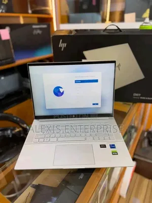 New Laptop HP Pavilion 15 32GB Intel Core i7 SSD 1T