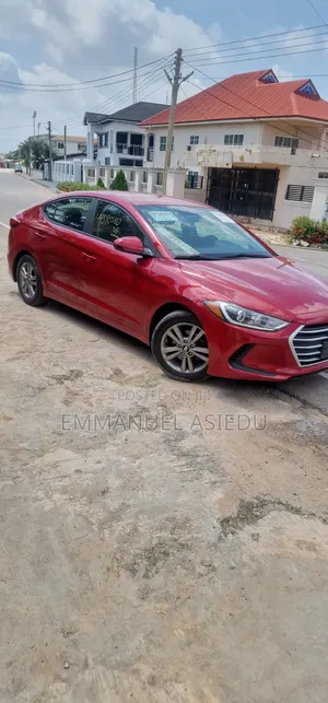 Hyundai Elantra SE Sedan FWD (2.0L 4cyl 6M) 2017 Red