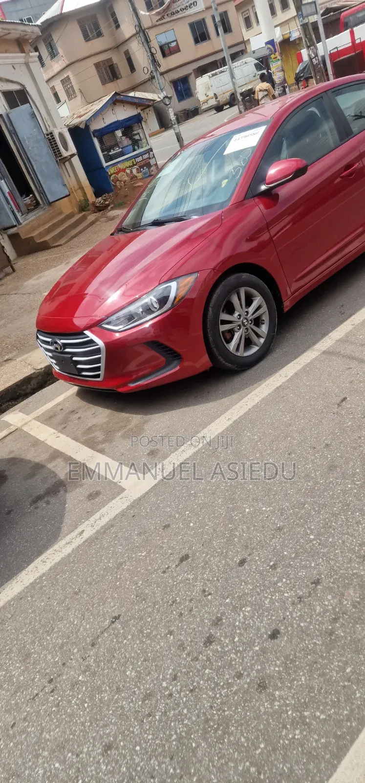 Hyundai Elantra SE Sedan FWD (2.0L 4cyl 6M) 2017 Red