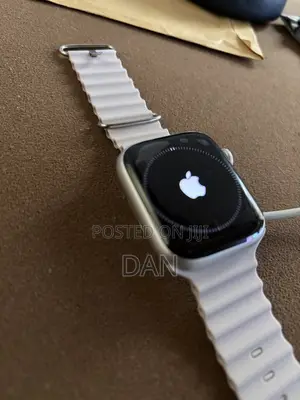 Apple Watch Series 8