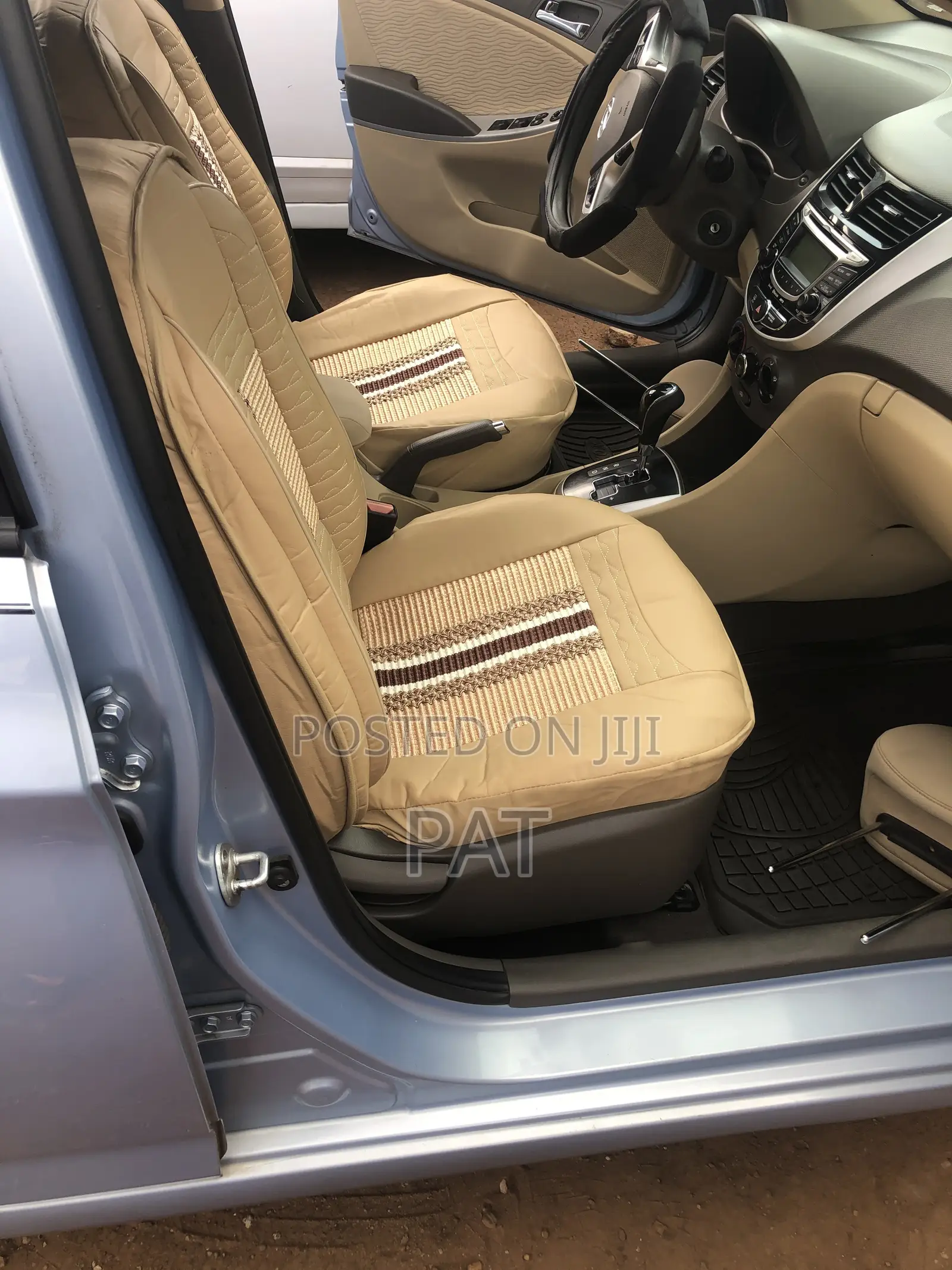 Hyundai Accent 2013