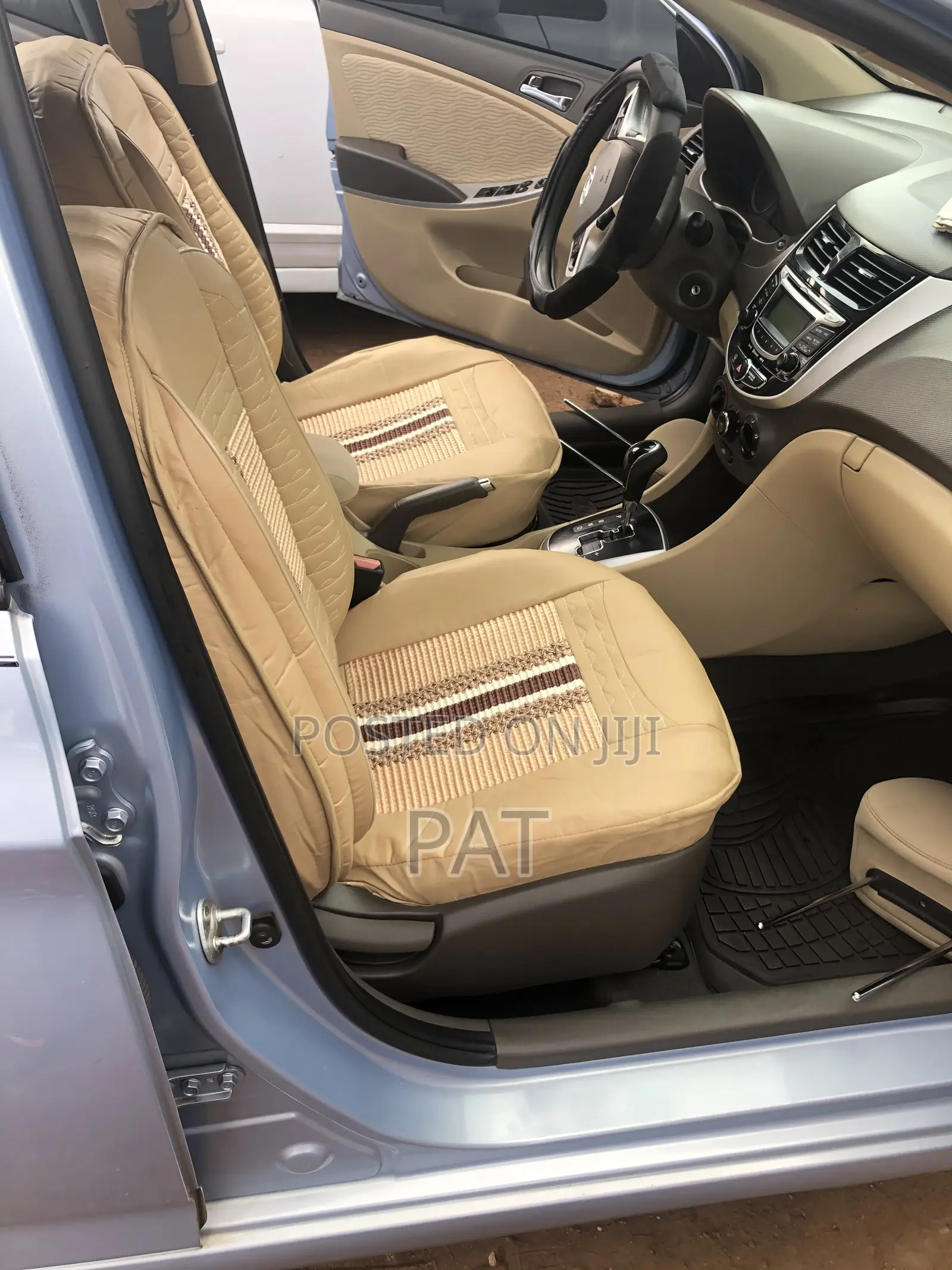 Hyundai Accent 2013