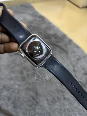Apple Watch Series 8