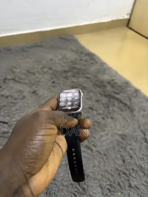 Apple Watch Series 8