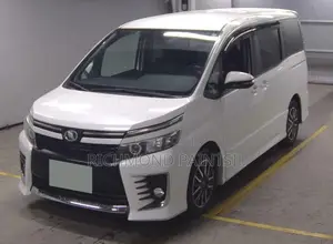 Toyota Voxy SV Premium 2014 White