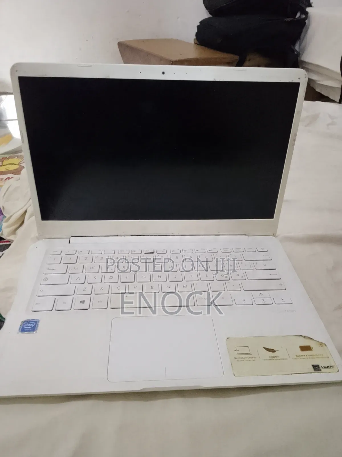 Laptop Asus ASUSPRO B9440UA 4GB Intel Core i5 SSD 60GB