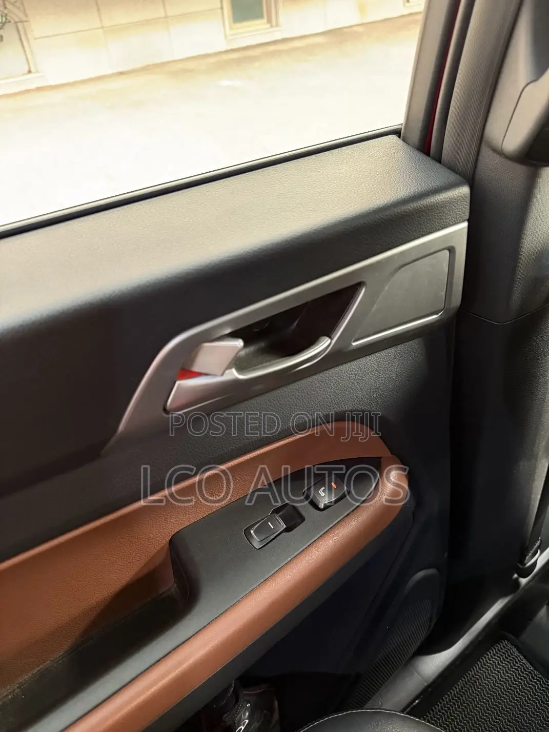 SsangYong Rexton 2019 Red