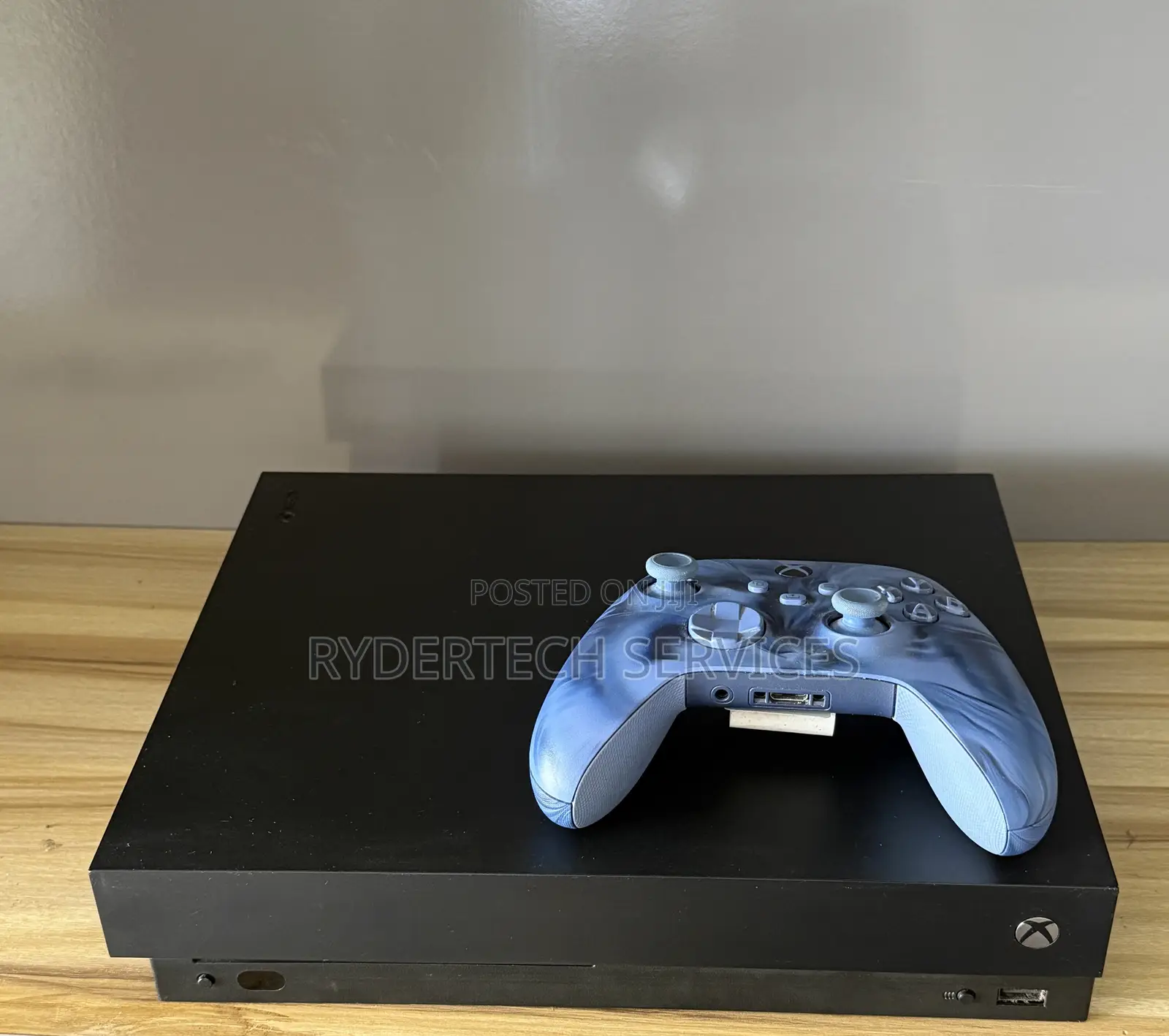 Xbox One X