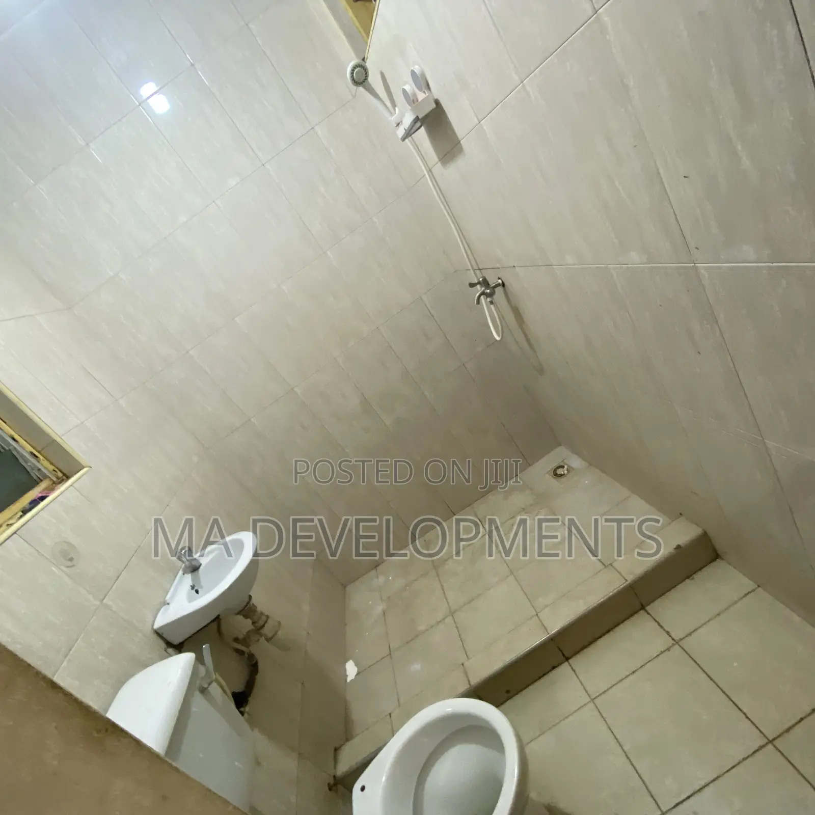 1bdrm Apartment in Madev Realty, Lapaz for rent