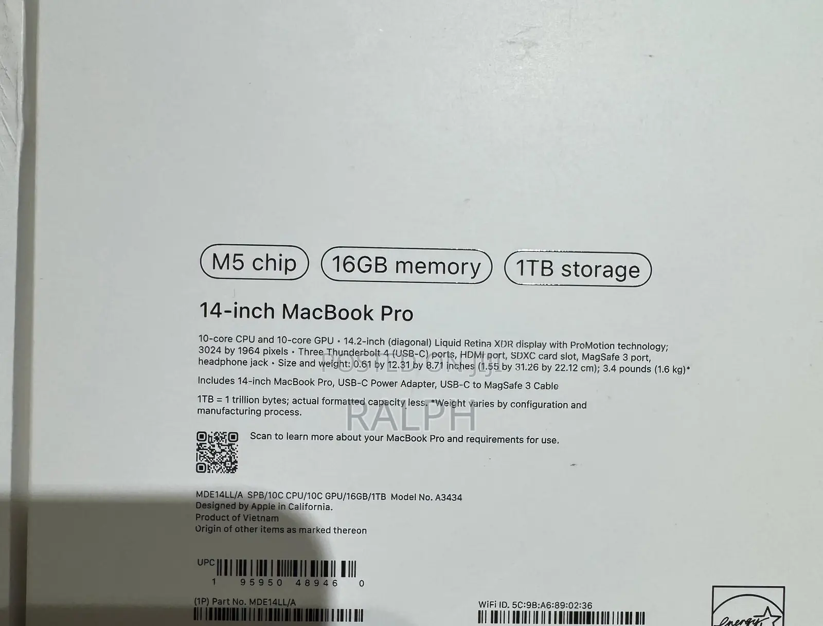 New Laptop Apple MacBook Pro 2025 M5 16GB Apple M5 SSD 1T