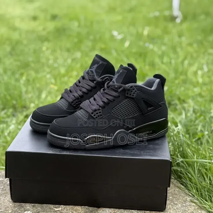 Jordan 4 Retro
