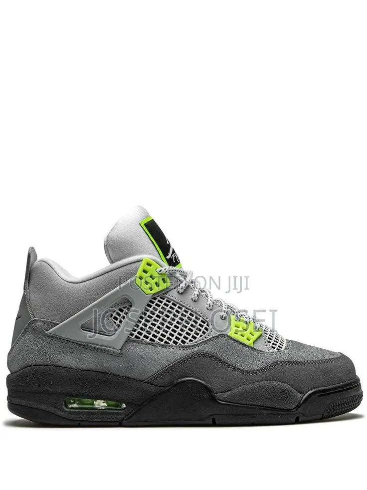 Jordan 4 Retro