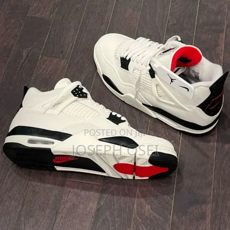 Jordan 4 Retro