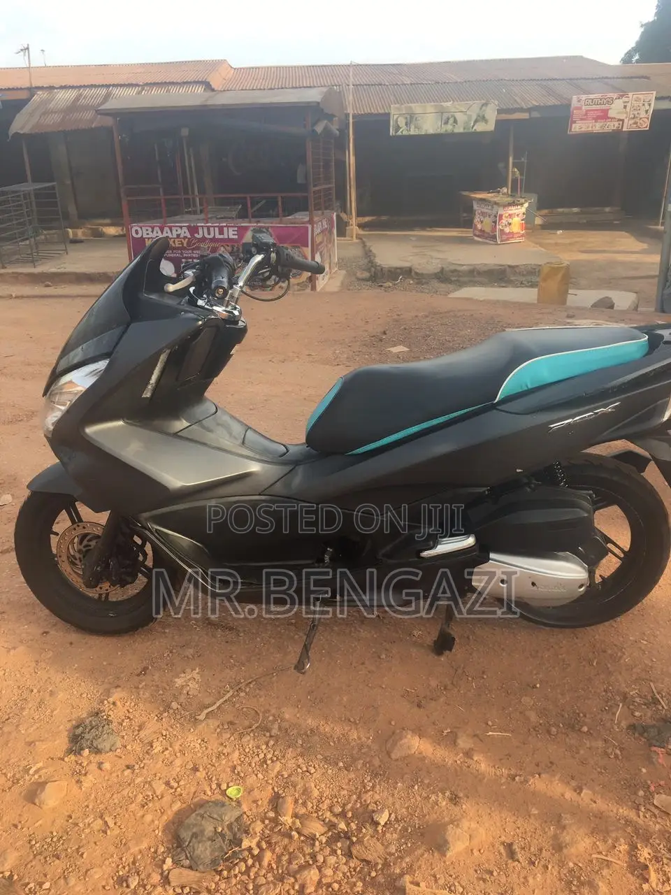 Honda XL 125 2025 Black