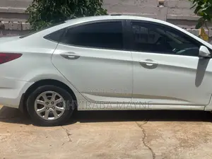 Hyundai Accent 2014 White