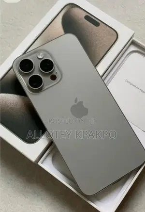 Apple iPhone 15 Pro Max 256 GB Silver