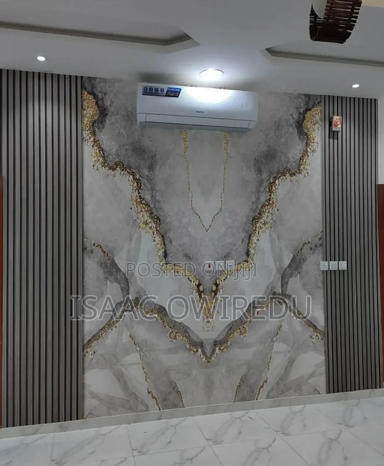 Wall Deco Design With Panels