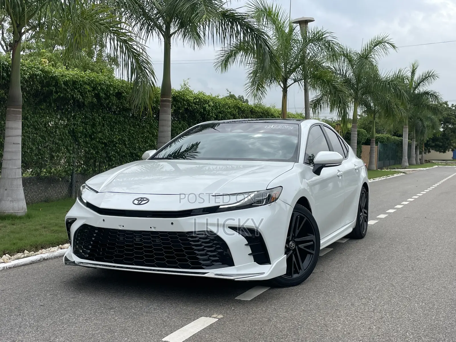 Toyota Camry XSE 2025 White