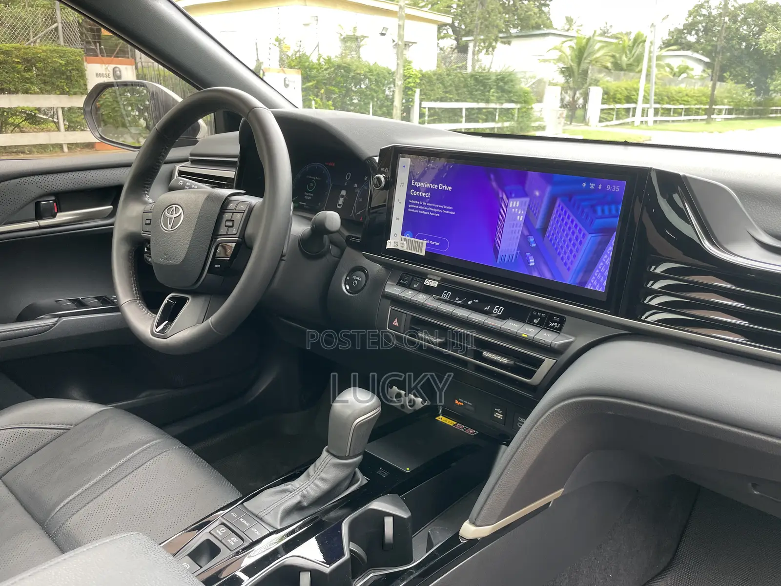 Toyota Camry XSE 2025 White