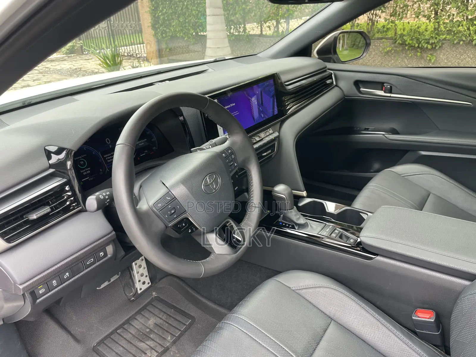 Toyota Camry XSE 2025 White