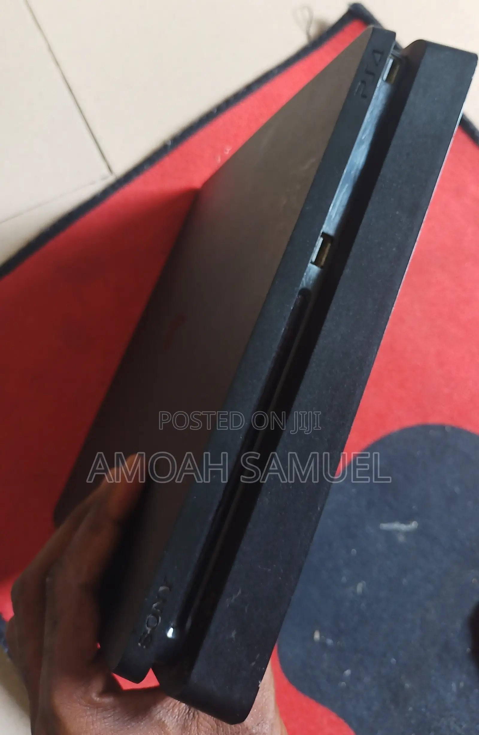 Ps4 Console