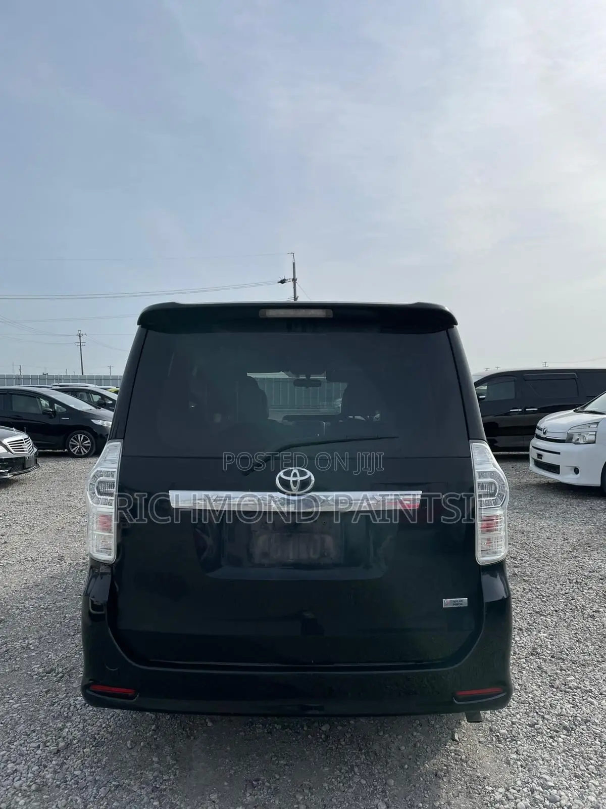 Toyota Voxy 2013 Black